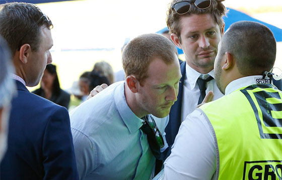 اغنى سباق خيول في العالم ساحة معركة ومشاجرات وخمور.. صور صورة رقم 2 اغنى سباق خيول في العالم ساحة معركة ومشاجرات وخمور.. صور صورة رقم 2