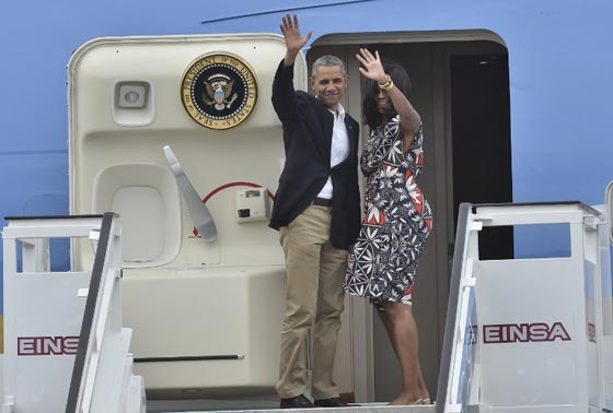 ميشال اوباما تغازل الشعب الكوبي بفستان يضم الوان علمه صورة رقم 4