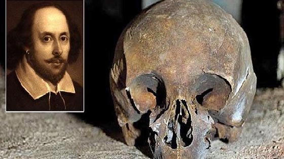 رياح التكنولوجيا تخالف شكسبير وتكشف عن نبش مجهول لقبره وسرقة جمجمته!! صورة رقم 1