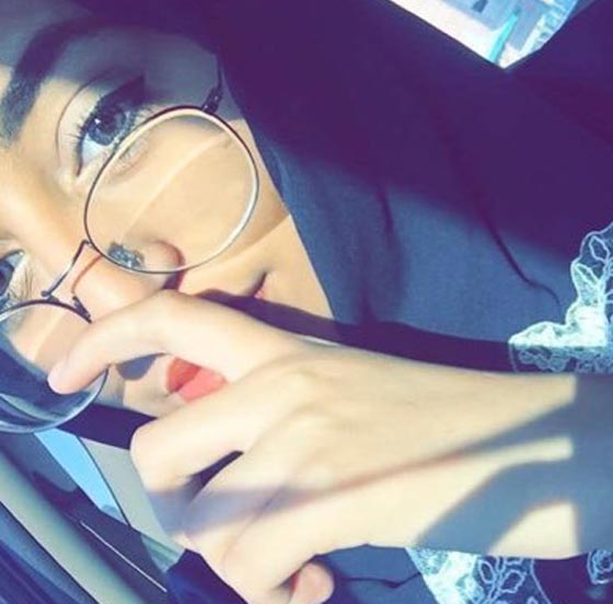 صور وفيديو يارا عثمان: مراهقة سعودية محجبة طلبت رأي السويديين فيها! صورة رقم 4