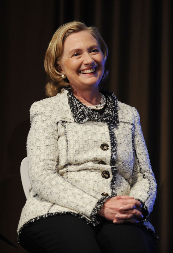 عشاء انتخابي في حضرة كلينتون وعائلة كلوني يكلف 350 الف دولار صورة رقم 3