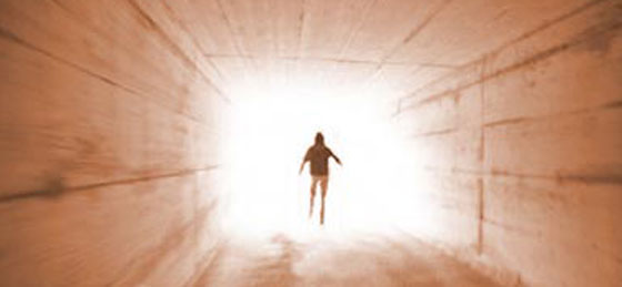 علماء يعتقدون انهم توصلوا لتفسير تجارب الاقتراب من الموت صورة رقم 2