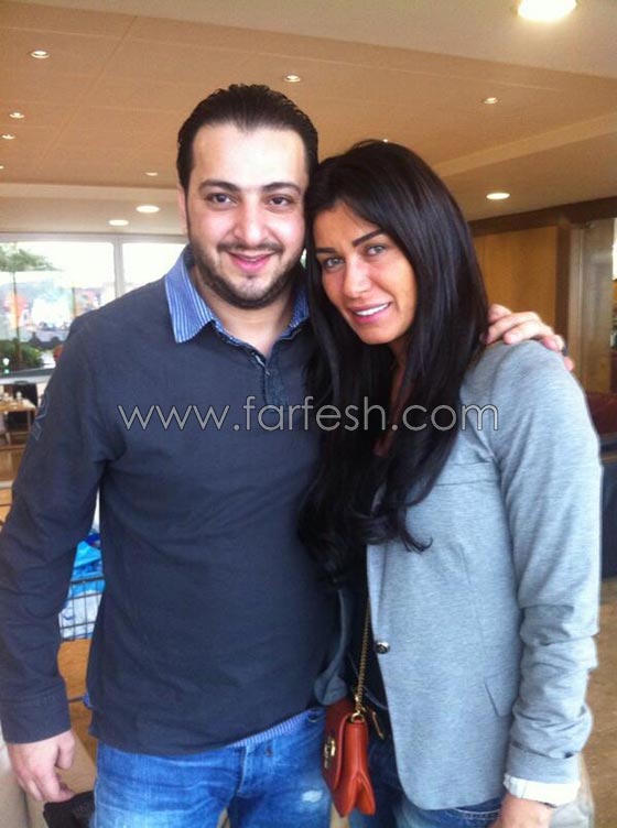 طليق نادين الراسي يتلاعب بها ويثير غضبها بصورته وهو يستحم مع ولديه صورة رقم 9