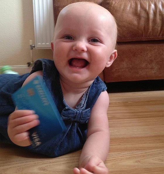  مؤثر جدا.. اب يتزوج طفلته ليحقق لها حلما قبل موتها بالسرطان صورة رقم 8