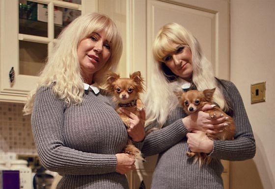 امرأة بريطانية تبذر 60 الف دولار على التجميل لتصبح شبيهة ابنتها! صورة رقم 8