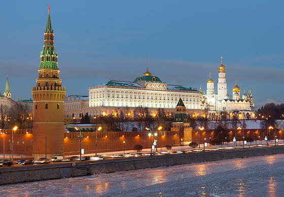 هل يكوي بوتين ملابسه بنفسه؟ سؤال استفز الكرملين المسؤولين فيه! صورة رقم 2