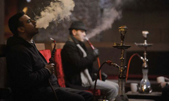 اقتراح قانون يجرّم مدخني النارجيلة بالسجن حتى 5 سنوات بالمغرب صورة رقم 2