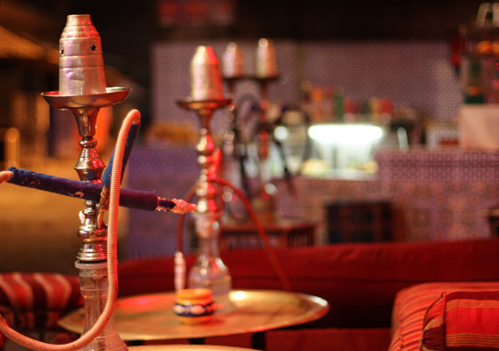 اقتراح قانون يجرّم مدخني النارجيلة بالسجن حتى 5 سنوات بالمغرب صورة رقم 3