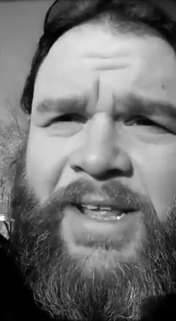  اعتقال امريكي استعار شريط فيديو قبل 14 سنة ولم يعيده صورة رقم 2