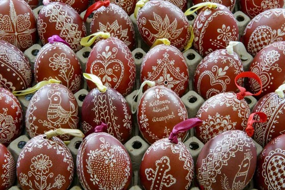  صور حول العالم: كيف يحتفل المسيحيون بعيد الفصح؟  صورة رقم 10