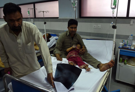  فصح تعيس بباكستان.. 70 قتيلا بينهم اطفال في تفجير خلال احتفال بالفصح صورة رقم 7