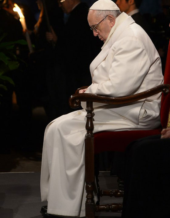 في رسالة القيامة.. بابا الفاتيكان يواجه الارهاب بالمحبة والامل صورة رقم 2