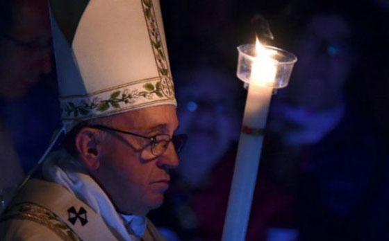 في رسالة القيامة.. بابا الفاتيكان يواجه الارهاب بالمحبة والامل صورة رقم 18