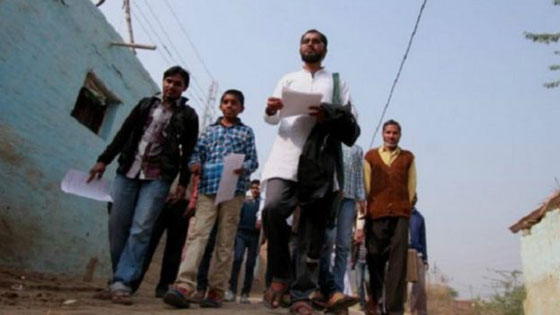 صاحب المقهى الصغير يحصّل الحقوق للضعفاء من الحكومة الهندية صورة رقم 8