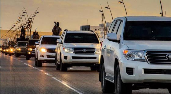 كيف تسربت سيارات تويوتا الى داعش؟ وعددها يفوق عدد المقاتلين! صورة رقم 12