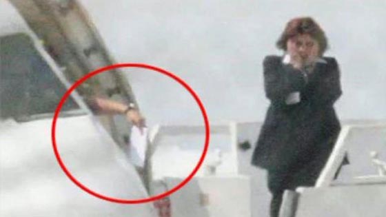 خاطف الطائرة هو مدرس تاريخ مصري اراد لقاء طليقته في قبرص صورة رقم 2