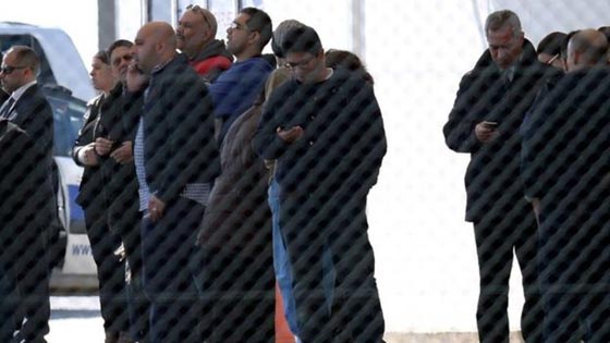 خاطف الطائرة هو مدرس تاريخ مصري اراد لقاء طليقته في قبرص صورة رقم 8