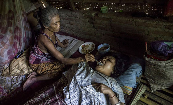 جولة فظيعة في اقبية ذوي الاحتياجات الاندونيسيين المريعة صورة رقم 4