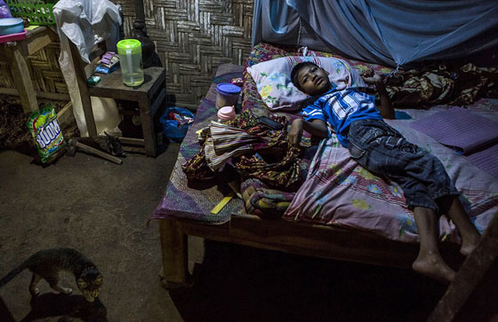 جولة فظيعة في اقبية ذوي الاحتياجات الاندونيسيين المريعة صورة رقم 7