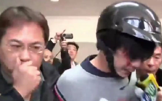 تايوان تهتز: مختل يشن هجوما عشوائيا ويذبح طفلة امام عيني امها!! صورة رقم 4