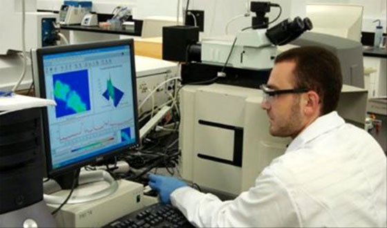  صور علماء عرب أبهروا العالم باختراعاتهم الطبية والعلمية المذهلة صورة رقم 5