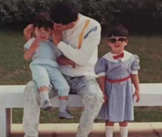 العالم شاهدها مموهةً.. زوجة خاطف الطائرة المصرية في اول صورة لها صورة رقم 5