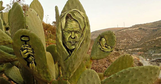  شاب فلسطيني يبهر العالم بابداعاته على الواح الصبار.. صور صورة رقم 6