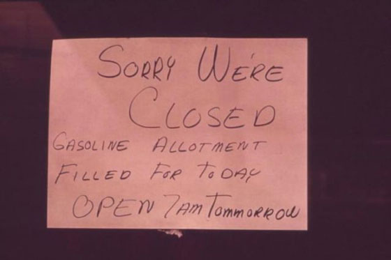 21 صورة تظهر ما حدث في امريكا عندما قطعت السعودية عنها البترول صورة رقم 7