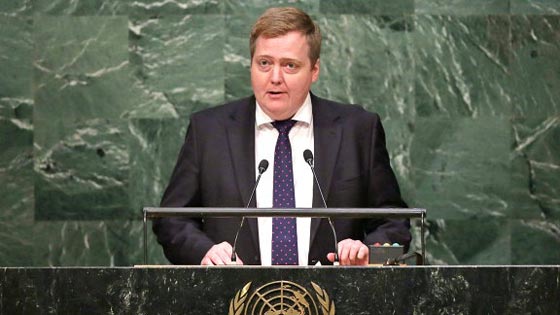 فضيحة وثائق بنما تطيح برئيس وزراء ايسلندا صورة رقم 2