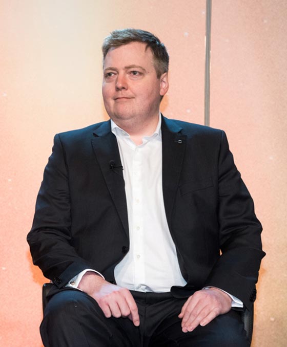 فضيحة وثائق بنما تطيح برئيس وزراء ايسلندا صورة رقم 7