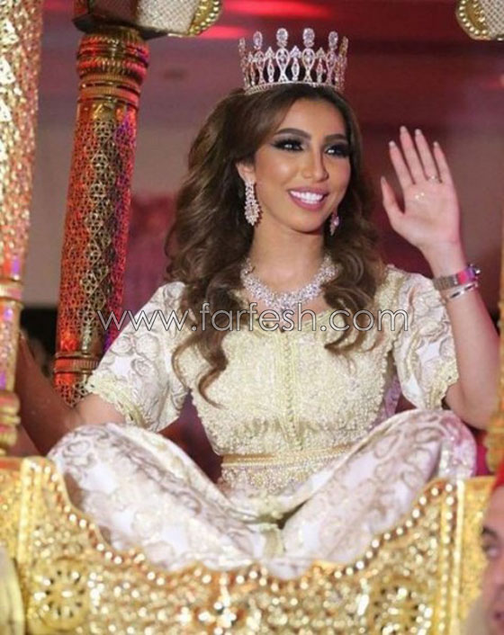 دنيا بطمة في عيد ميلادها ترتدي تاج والجمهور بنتقدها: لا تقلّدي أحلام! صورة رقم 6