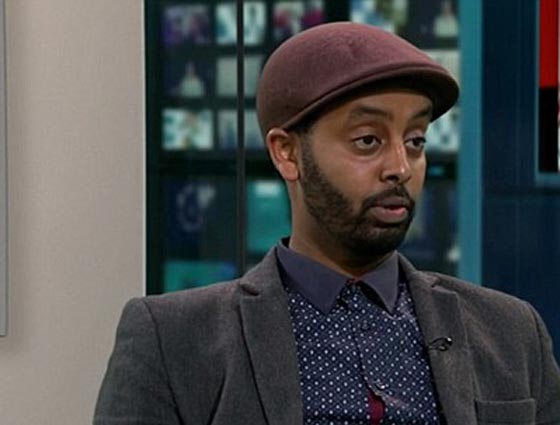 طرد رجل ملتح من الطائرة لمجرد ان مسافرة توجست منه خيفة صورة رقم 2 طرد رجل ملتح من الطائرة لمجرد ان مسافرة توجست منه خيفة صورة رقم 2