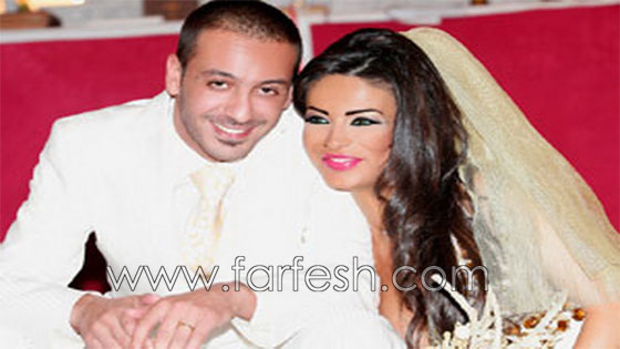 مواقف محرجة واخرى طريفة للنجوم والفنانين في ليلة زفافهم صورة رقم 6