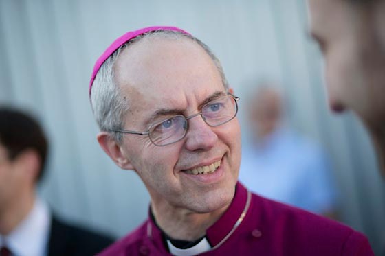 زعيم الكنيسة الانجليكانية يعترف بانه ابن غير شرعي وامه تكشف الحقيقة صورة رقم 3 زعيم الكنيسة الانجليكانية يعترف بانه ابن غير شرعي وامه تكشف الحقيقة صورة رقم 3