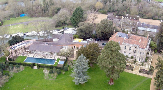 صور منزل جديد لـ امل علم الدين وجورج كلوني بـ 14 ملايين دولار صورة رقم 1 صور منزل جديد لـ امل علم الدين وجورج كلوني بـ 14 ملايين دولار صورة رقم 1