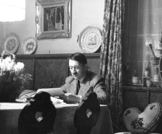 بعد سنوات من الجدالات.. منزل هتلر في النمسا يقف على حافة المصادرة صورة رقم 1