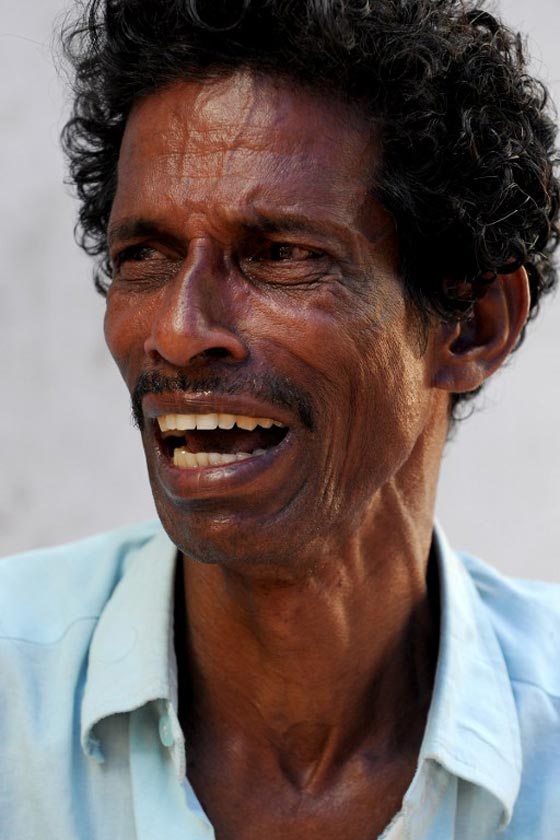 فيديو يظهر لحظة انفجار العاب نارية بمعبد بوذي يوقع عشرات القتلى صورة رقم 11