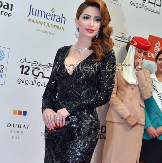 كم حصة الجمال والاناقة والازياء في نجاح النجمات وخطفهن للاضواء؟ صورة رقم 2