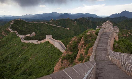 دونالد ترامب اخطبوط مثير للجدل واذرعه تمتد حول العالم.. صور صورة رقم 10 دونالد ترامب اخطبوط مثير للجدل واذرعه تمتد حول العالم.. صور صورة رقم 10