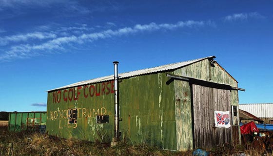 دونالد ترامب اخطبوط مثير للجدل واذرعه تمتد حول العالم.. صور صورة رقم 2 دونالد ترامب اخطبوط مثير للجدل واذرعه تمتد حول العالم.. صور صورة رقم 2