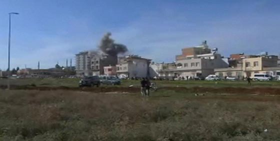 صواريخ من سوريا تسقط على منطقة سكنية بجنوب تركيا صورة رقم 1