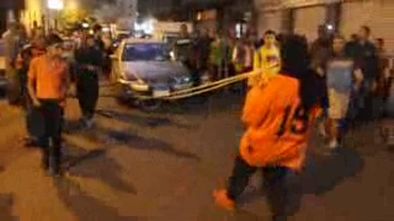 المرأة الحديدية المصرية تدخل غينيس بشد السيارات بشعرها واسنانها صورة رقم 3 المرأة الحديدية المصرية تدخل غينيس بشد السيارات بشعرها واسنانها صورة رقم 3