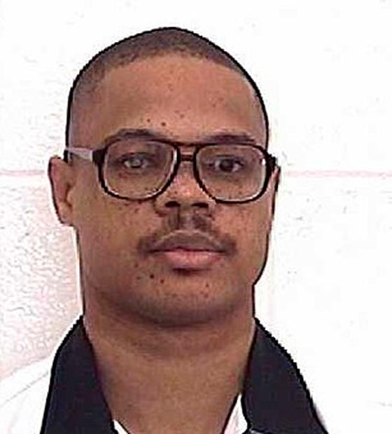 الامريكيون يعدمون عبدا اغتصب امراة بيضاء.. بعد محاكمة عنصرية صورة رقم 1 الامريكيون يعدمون عبدا اغتصب امراة بيضاء.. بعد محاكمة عنصرية صورة رقم 1