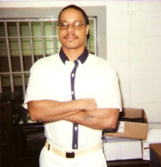 الامريكيون يعدمون عبدا اغتصب امراة بيضاء.. بعد محاكمة عنصرية صورة رقم 2 الامريكيون يعدمون عبدا اغتصب امراة بيضاء.. بعد محاكمة عنصرية صورة رقم 2