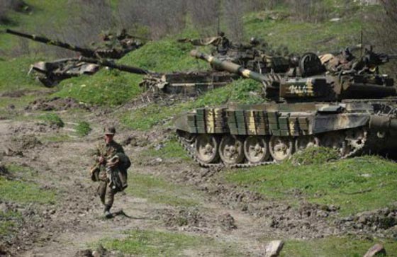 تجدد القتال بين ارمينيا واذربيجان يودي بحياة حوالي المائة ارميني صورة رقم 3