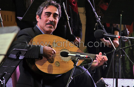  الموسيقار سيمون شاهين والفنانة الفلسطينية دلال ابو امنة في (زفير)  صورة رقم 2