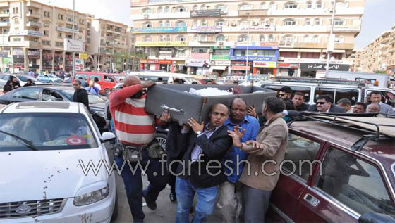  اين الوفاء في الوسط الفني؟ 5 فنانين فقط في جنازة سيد زيان صورة رقم 5