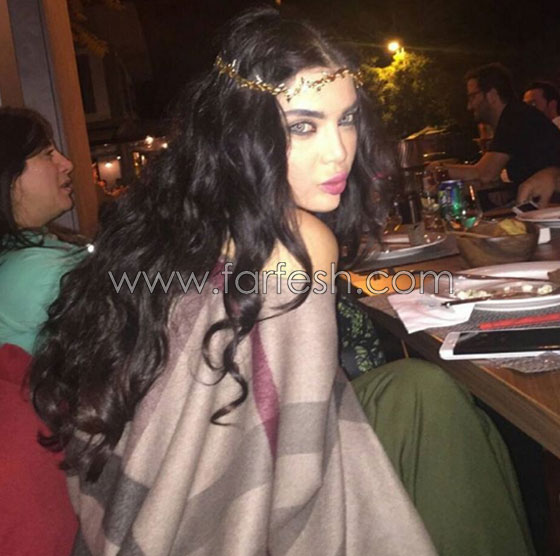وفاة والدة الفنانة اللبنانية قمر عن عمر 48 عاما بعد مرض عضال صورة رقم 4