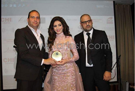 الفنانة الجزائرية سهيلة بن لشهب تفوز بلقب ملكة جمال ستار اكاديمي 11 صورة رقم 3