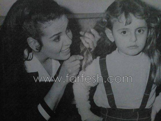 حبيبة امها: صور فنانات من الزمن الجميل مع بناتهن صورة رقم 8